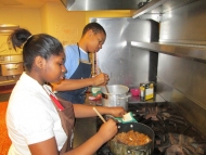 Kennisha & Nayion stirring the chili